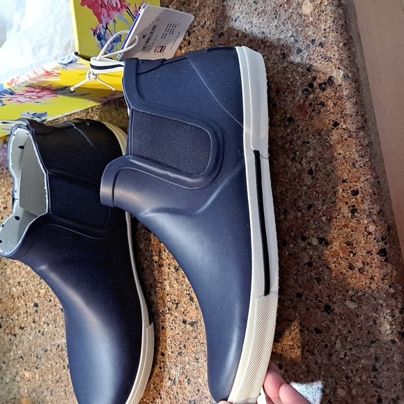 🌍Joules-Rainwell🌍 - Picture 9 of 15